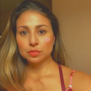 Meet your Posher, Sofia